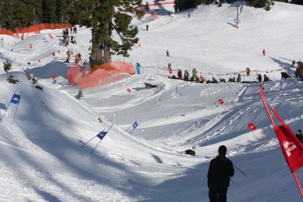 snowboard banked slalom